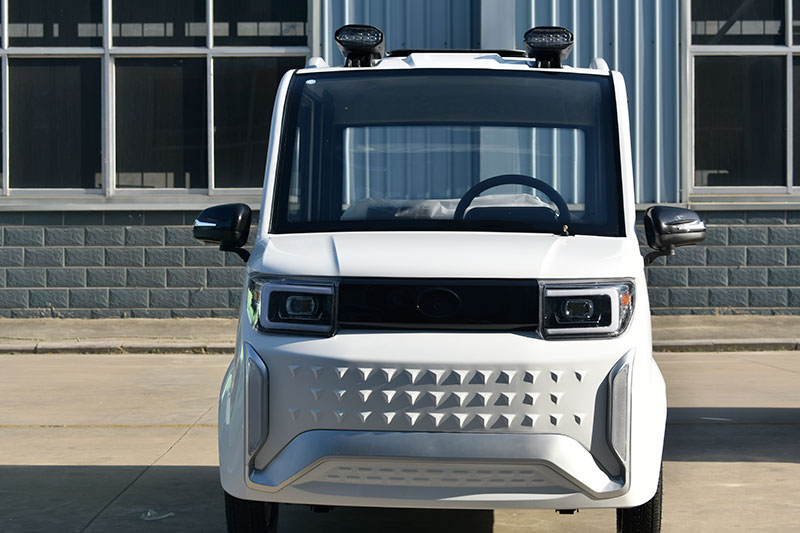 電動四輪車
